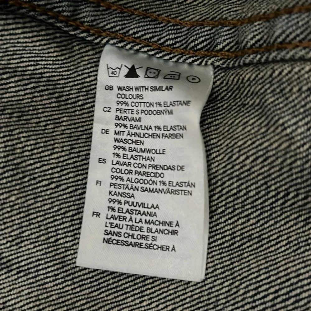 H&M Jean jacket - Picture 3 of 8